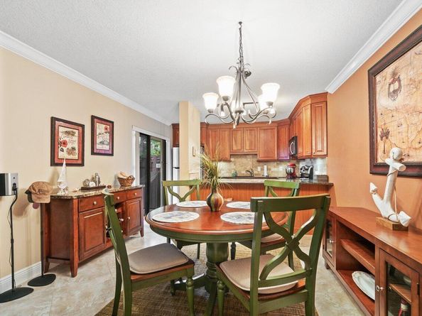 825 Center Street 13b, Jupiter FL 33458