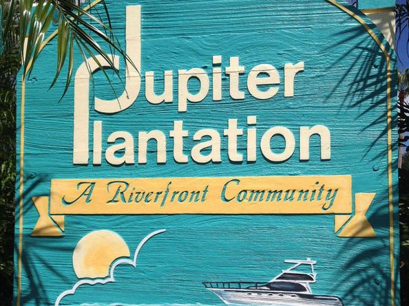 825 Center Street 13b, Jupiter FL 33458