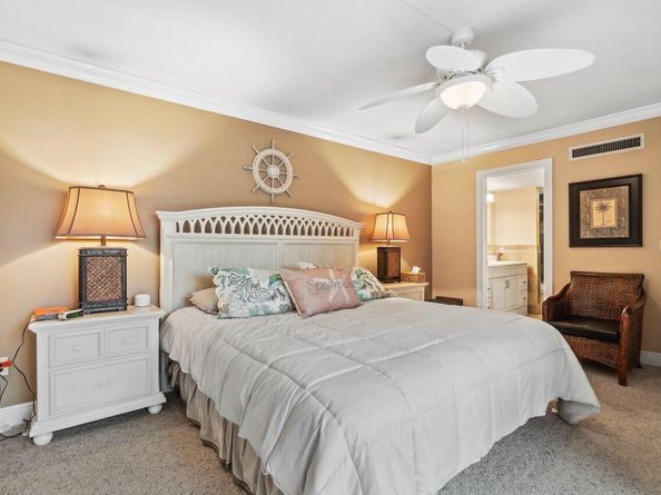 825 Center Street 13b, Jupiter FL 33458