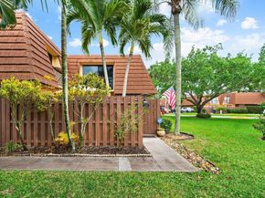 825 Center Street 13b, Jupiter FL 33458
