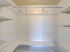 113 Royal Park 1H, Oakland Park FL 33309