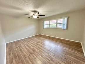 5725 Fernley Drive E 71, West Palm Beach FL 33415