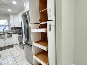 5725 Fernley Drive E 71, West Palm Beach FL 33415