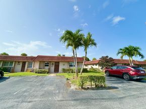 5725 Fernley Drive E 71, West Palm Beach FL 33415