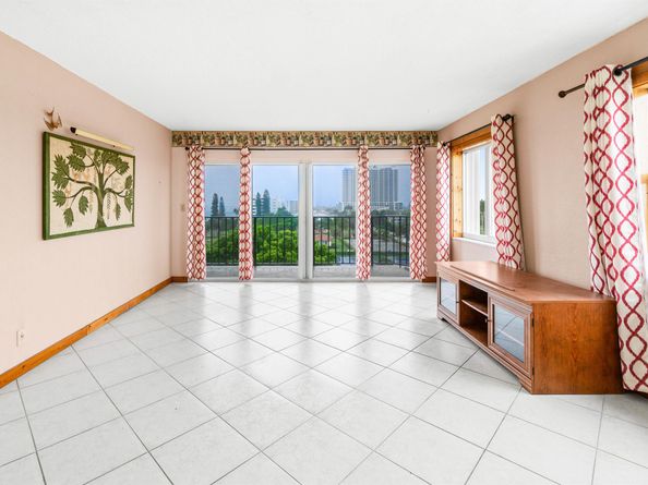 801 Lake Shore Drive 619, Lake Park FL 33403
