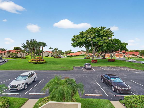 5947 Parkwalk Drive, Boynton Beach FL 33472