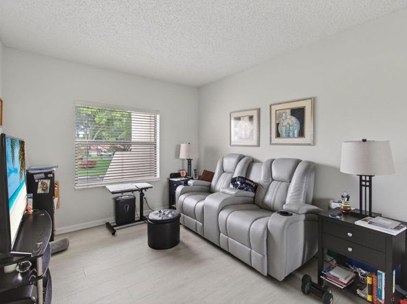 5947 Parkwalk Drive, Boynton Beach FL 33472