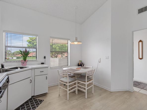 5947 Parkwalk Drive, Boynton Beach FL 33472