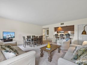 13334 Polo Club Road 236, Wellington FL 33414
