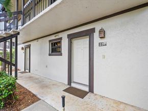 13334 Polo Club Road 236, Wellington FL 33414