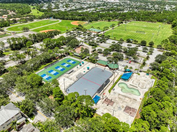 4171 Main Street, Jupiter FL 33458