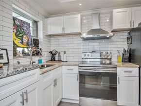 1638 Embassy Dr 308, West Palm Beach FL 33401