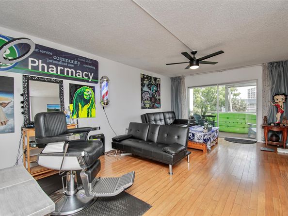 1638 Embassy Dr 308, West Palm Beach FL 33401