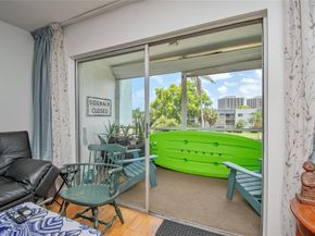 1638 Embassy Dr 308, West Palm Beach FL 33401