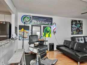 1638 Embassy Dr 308, West Palm Beach FL 33401