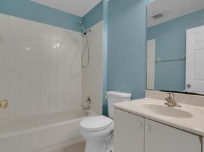 5453 Queenship Court, Greenacres FL 33463