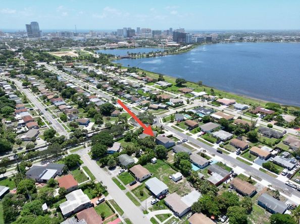 1403 7th Street, West Palm Beach FL 33401