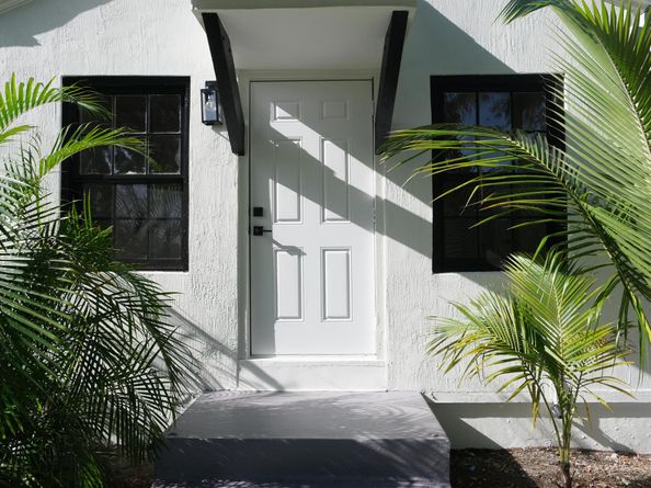 816 Tuscaloosa Street, West Palm Beach FL 33405