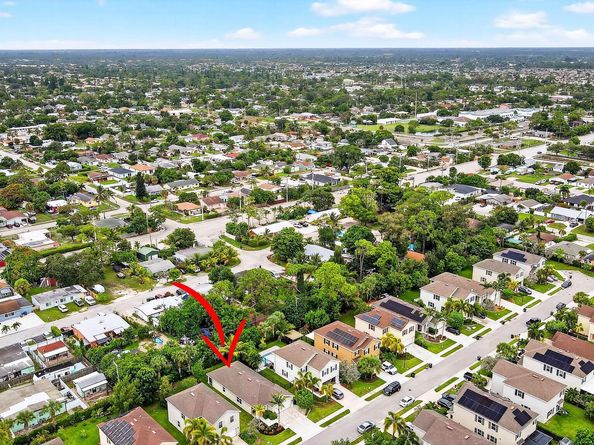 3756 Whitney Park Lane, Greenacres FL 33463