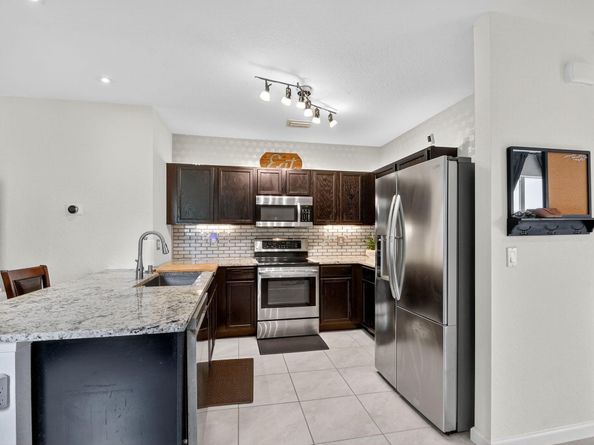 3756 Whitney Park Lane, Greenacres FL 33463