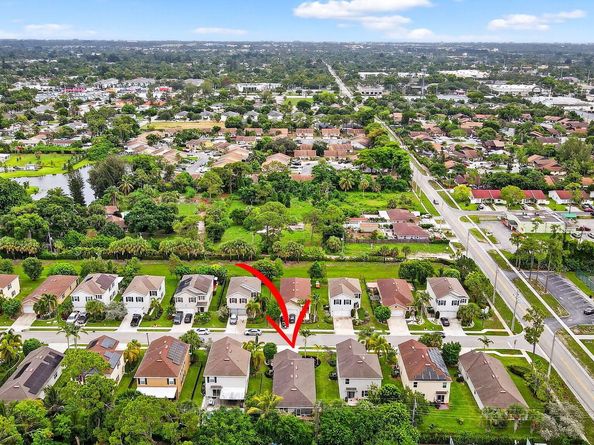 3756 Whitney Park Lane, Greenacres FL 33463