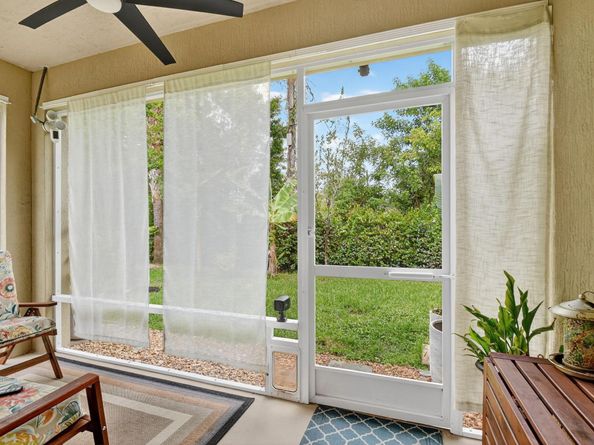 3756 Whitney Park Lane, Greenacres FL 33463