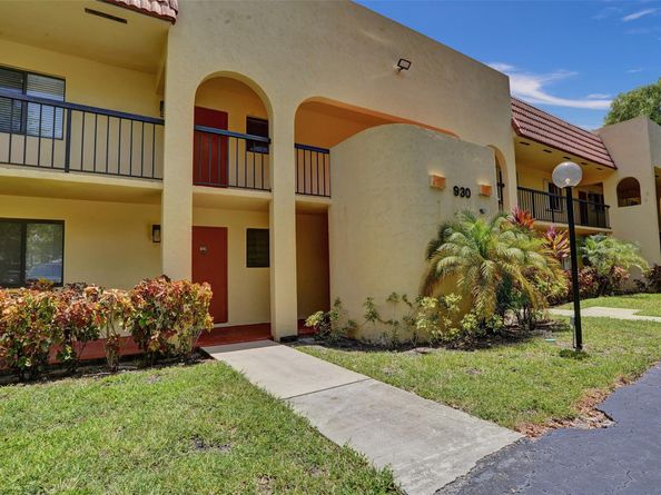 930 SW 9th Street Cir 104, Boca Raton FL 33486