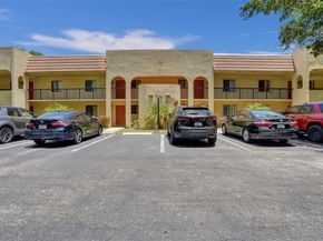 930 SW 9th Street Cir 104, Boca Raton FL 33486