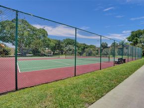 930 SW 9th Street Cir 104, Boca Raton FL 33486