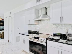 128 N Royal Pine Cir N, Royal Palm Beach FL 33411