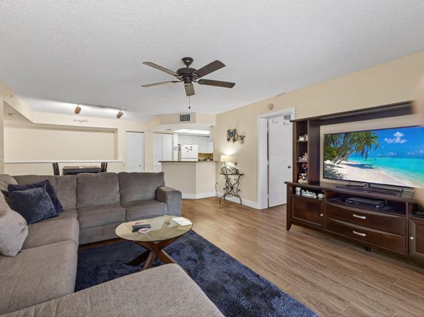 1700 Crestwood Court S 1706, Royal Palm Beach FL 33411