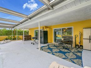 111 NE 46th St, Oakland Park FL 33334
