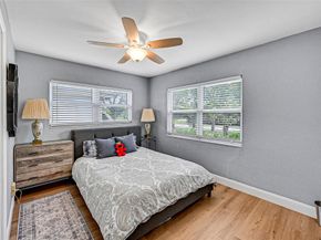 111 NE 46th St, Oakland Park FL 33334
