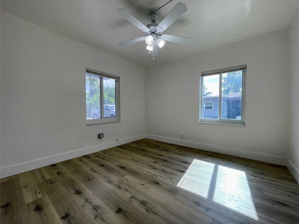 1617 NW 7th St, Fort Lauderdale FL 33311