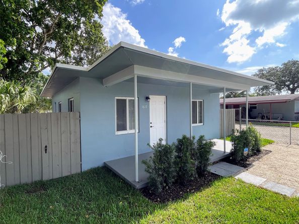 1617 NW 7th St, Fort Lauderdale FL 33311