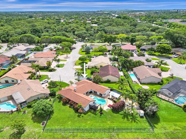 6650 NW 47th St, Coral Springs FL 33067