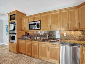6650 NW 47th St, Coral Springs FL 33067