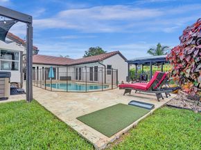 6650 NW 47th St, Coral Springs FL 33067