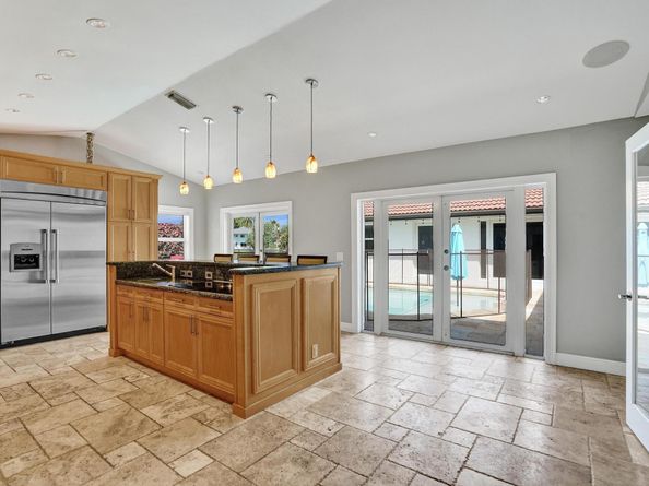 6650 NW 47th St, Coral Springs FL 33067