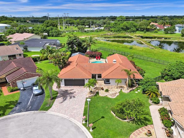 6650 NW 47th St, Coral Springs FL 33067