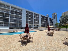 17801 N Bay Rd 301, Sunny Isles Beach FL 33160