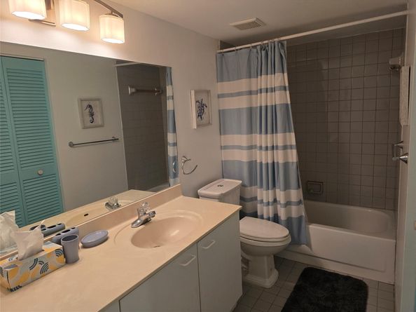 17801 N Bay Rd 301, Sunny Isles Beach FL 33160