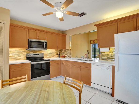 5658 Parkwalk Circle East, Boynton Beach FL 33472