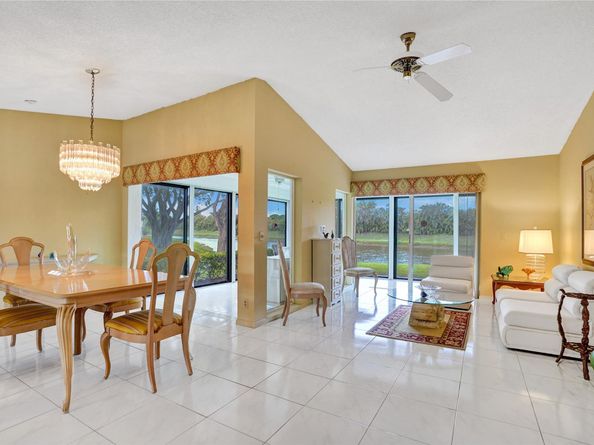 5658 Parkwalk Circle East, Boynton Beach FL 33472