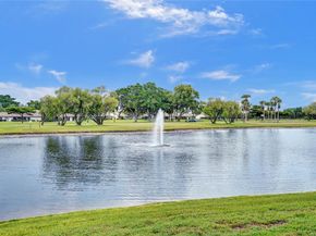 5658 Parkwalk Circle East, Boynton Beach FL 33472