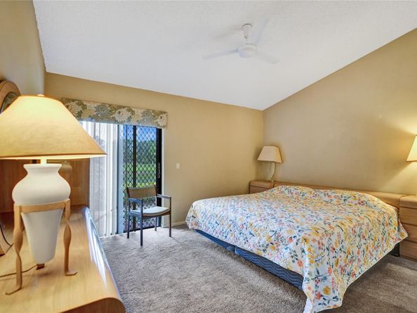 5658 Parkwalk Circle East, Boynton Beach FL 33472