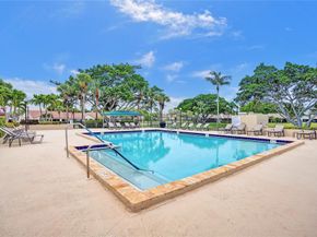 5658 Parkwalk Circle East, Boynton Beach FL 33472