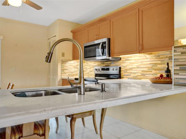5658 Parkwalk Circle East, Boynton Beach FL 33472
