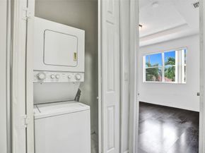2242 NE 42nd Ave, Homestead FL 33033