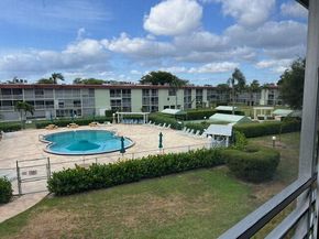 3400 Springdale 303 Boulevard 303, Palm Springs FL 33461